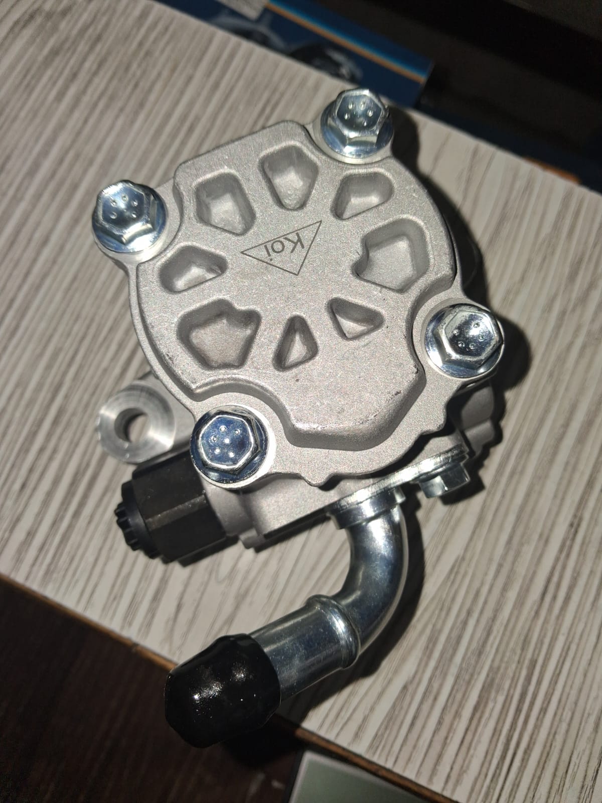 Power Steering Pump Assembly for Toyota Innova - Autokoi